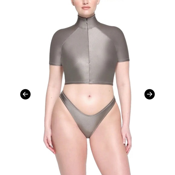 NWT Skims Shine Swim T-shirt Tp-shr-5610w Smoke Size Large - Picture 6 of 7